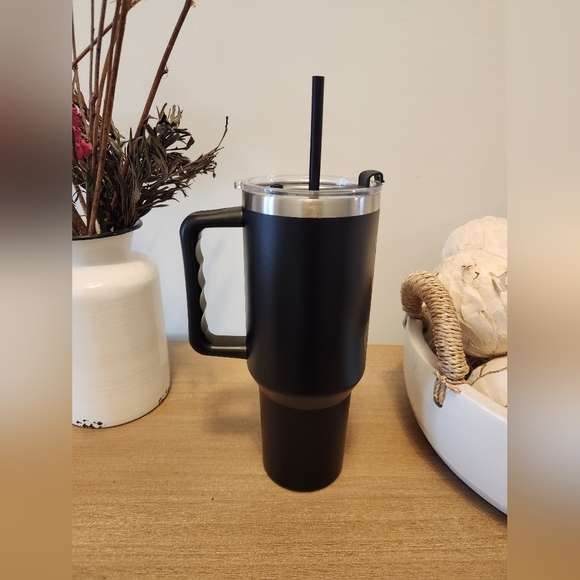 Black and Gold Bride Custom Tumbler with Straw 40 oz NWOT - Picture 4 of 6